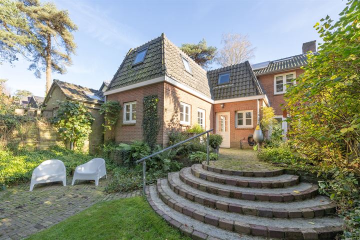 View photo 37 of Prins Bernhardlaan 23