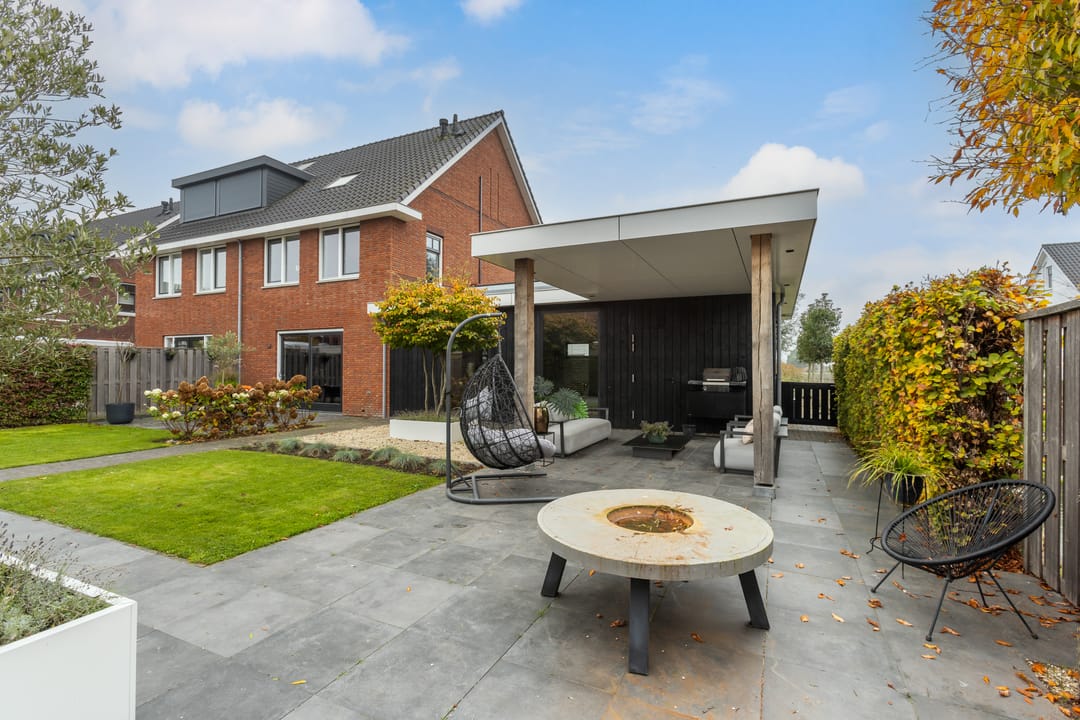 Photo 2 of Perzikengaarde 18