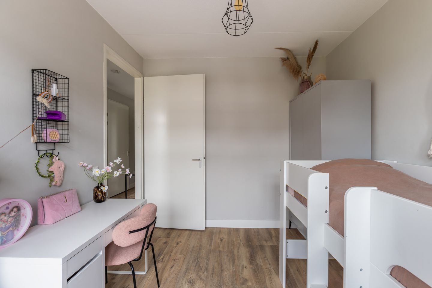 Photo 34 of Perzikengaarde 18