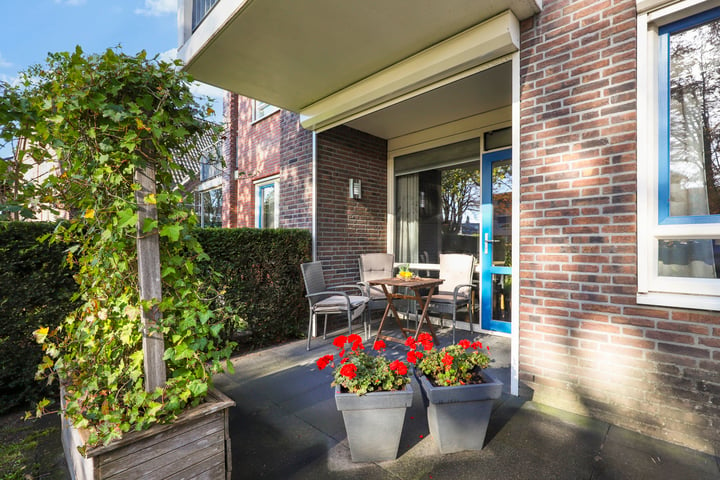 Bekijk foto 9 van Huismanstraat 36-E