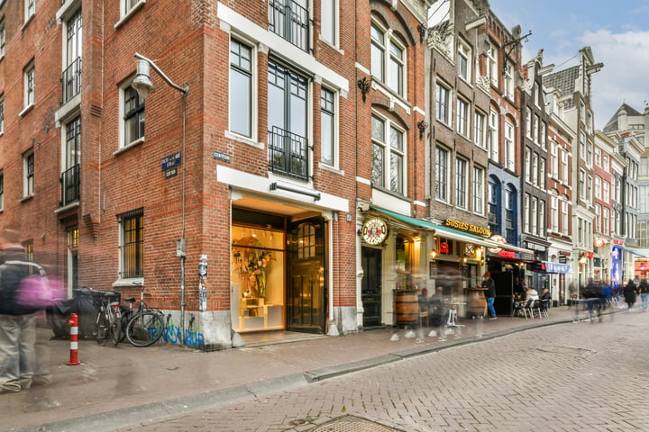 View photo 21 of Pieter Jacobszstraat 44