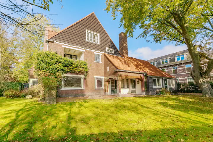 Foto 31 van Stationsweg 3