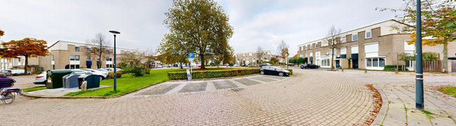 Bekijk 360° foto van Staatbeeld van Van Someren-Downerlaan 74