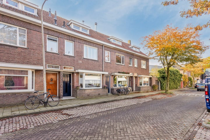 View photo 37 of Mr. Stormstraat 22