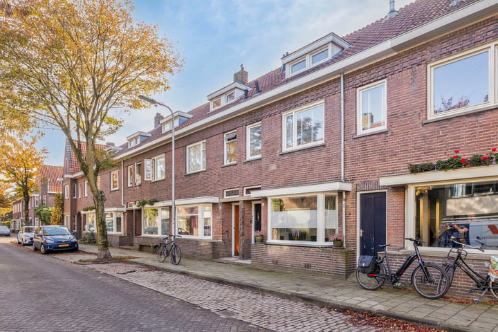 View photo 38 of Mr. Stormstraat 22