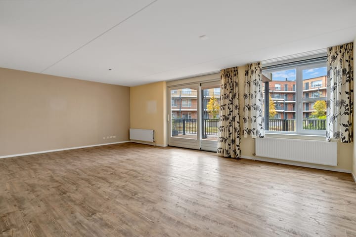 Foto 4 van Máximastraat 6-11