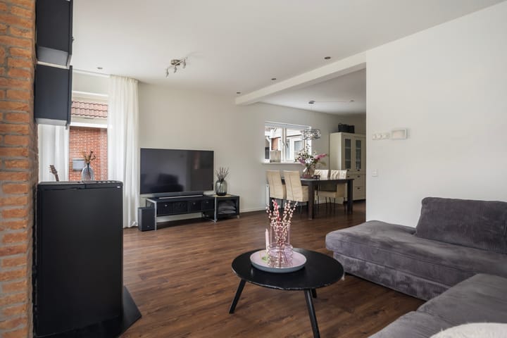 Foto 17 van Keimpe Sikkemawei 18