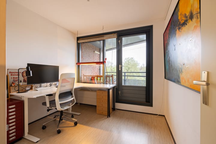 Foto 12 van Spyridon Louisweg 135