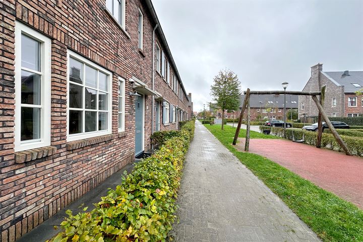 View photo 4 of Johan Zocherstraat 30