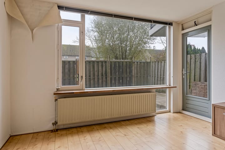 Foto 10 van Oostburgwal 93