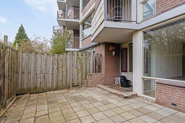 Foto 23 van Oostburgwal 93