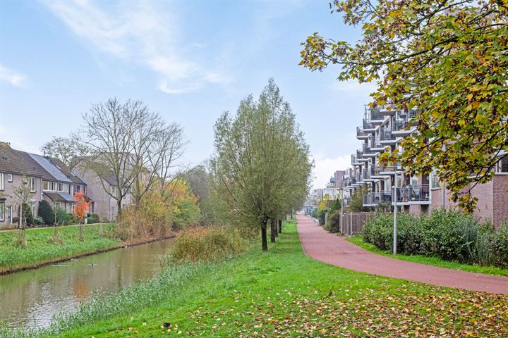 View photo 30 of Oostburgwal 93