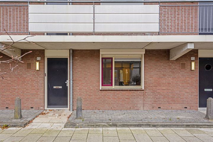 View photo 32 of Oostburgwal 93