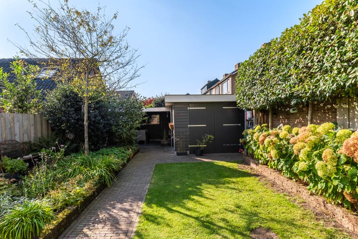 Foto 28 van Spoorlaan 15