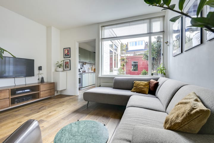 Foto 16 van Den Brielstraat 10