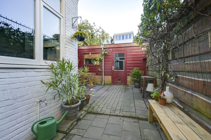 Foto 27 van Den Brielstraat 10