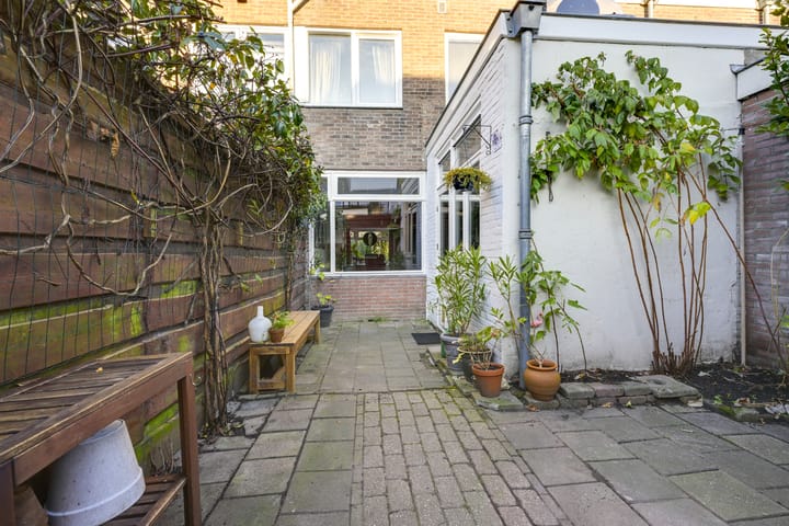 Foto 31 van Den Brielstraat 10