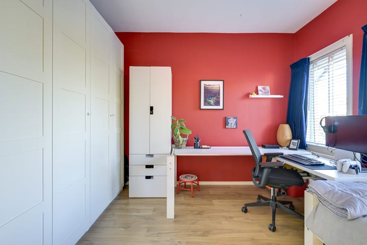 Foto 34 van Den Brielstraat 10