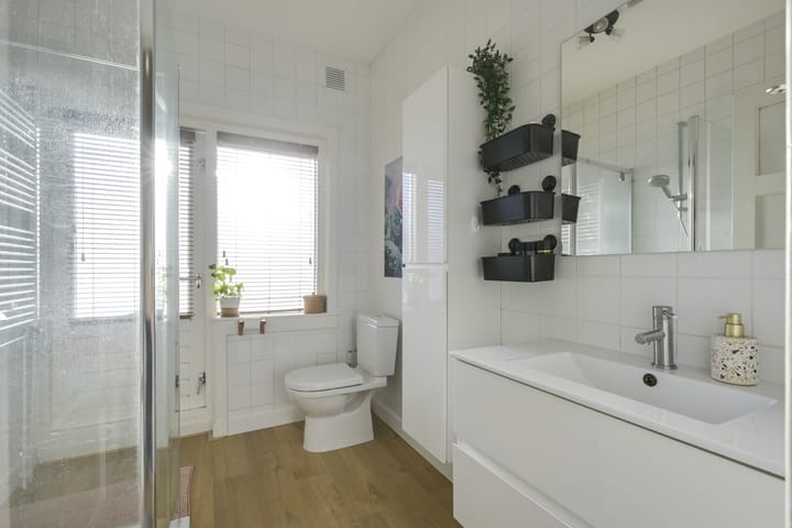 Foto 38 van Den Brielstraat 10