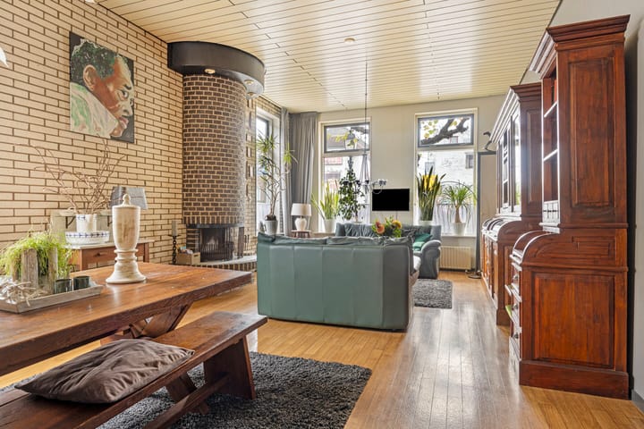 Foto 22 van Kerkplein 13