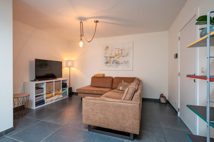 Foto 5 van Brederodestraat 28