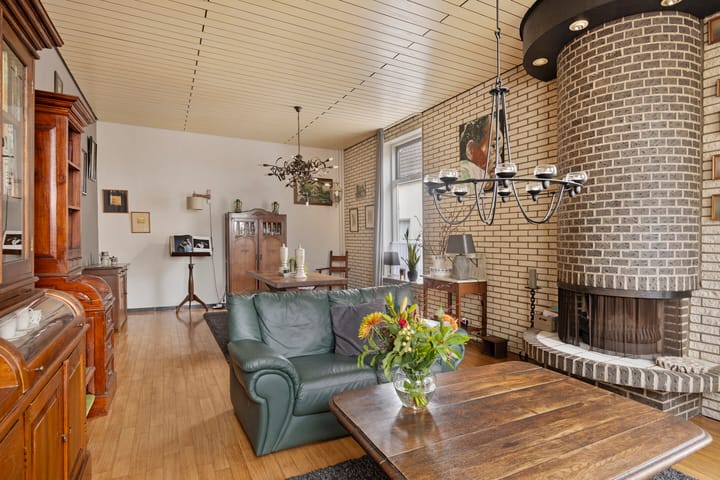 Foto 24 van Kerkplein 13