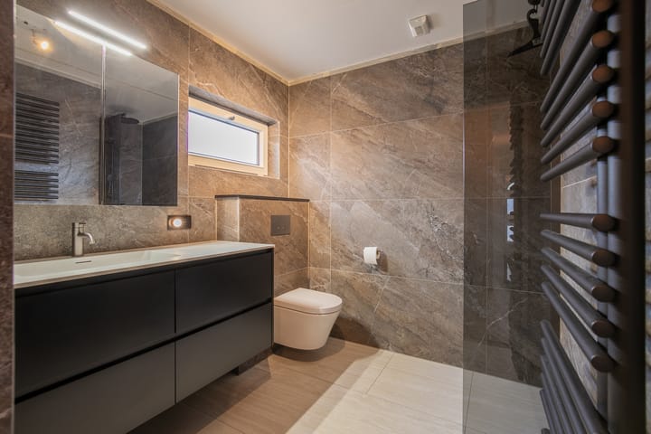 Foto 3 van Brederodestraat 28