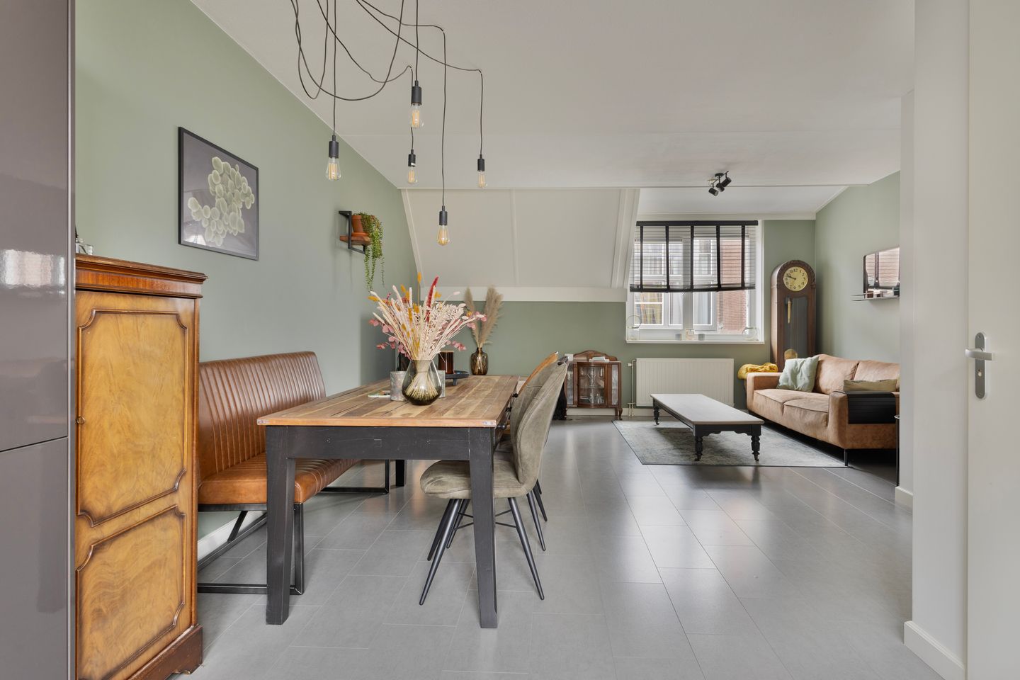 Photo 4 of Zevengetijstraat 18