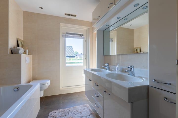 Foto 43 van Oranjestraat 42