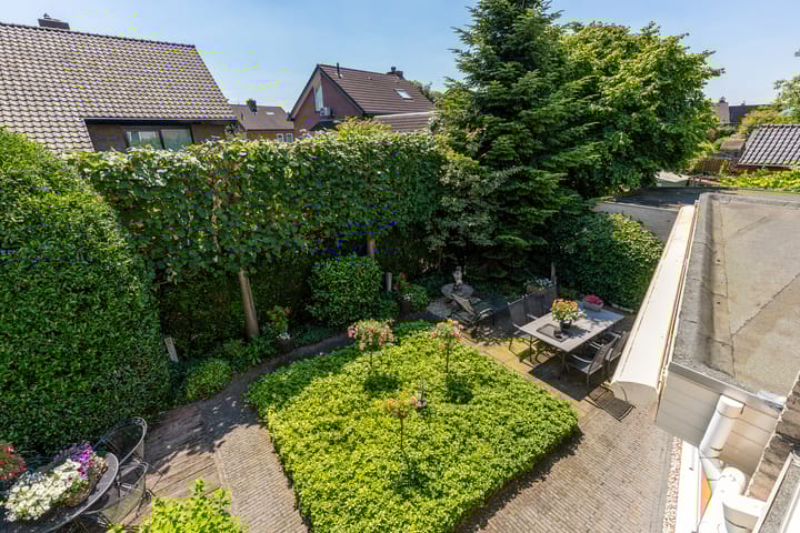 Foto 47 van Oranjestraat 42