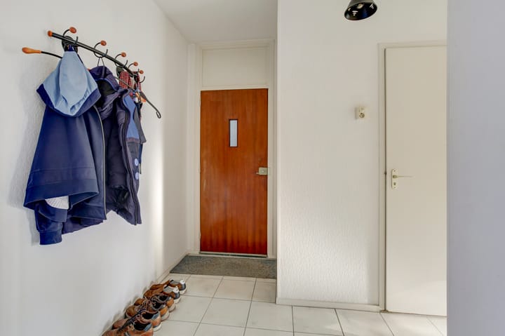 Foto 8 van Van Anrooystraat 475