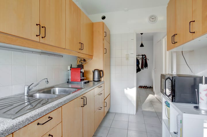 Foto 12 van Van Anrooystraat 475