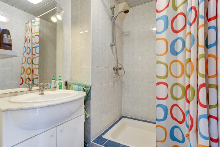 Foto 22 van Van Anrooystraat 475