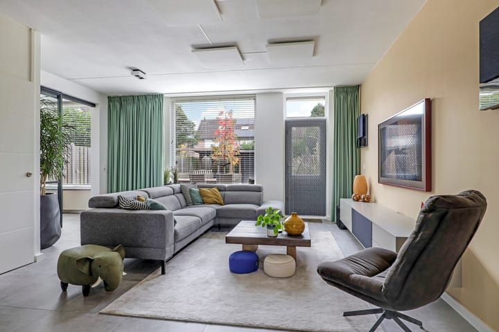 Foto 12 van Zierikzeestraat 49