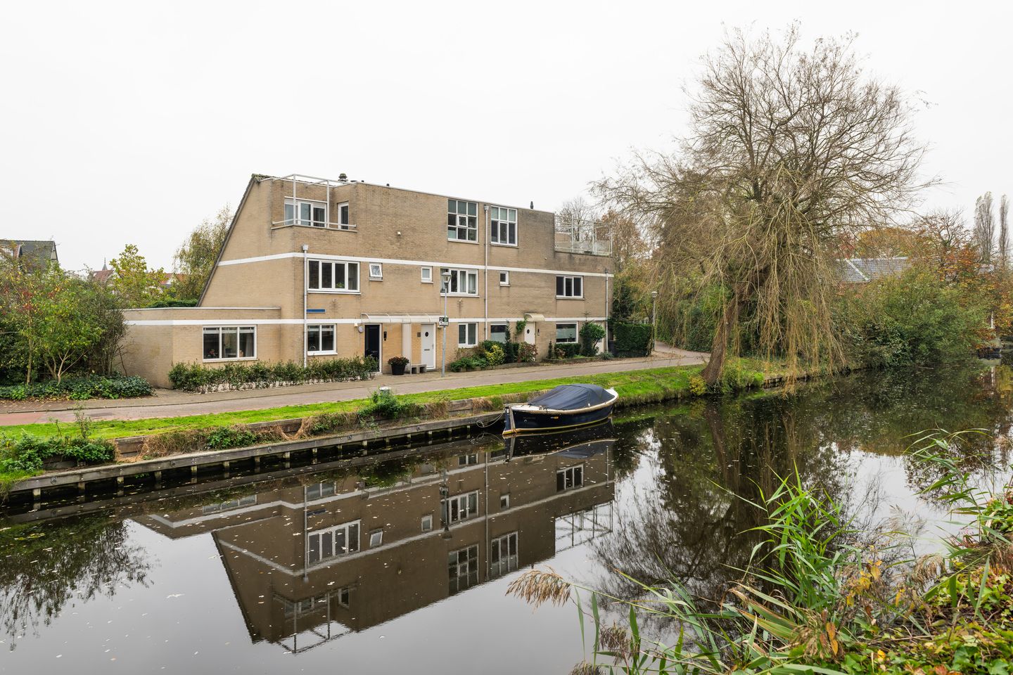 Foto 1 van Zwanenburgplantsoen 1