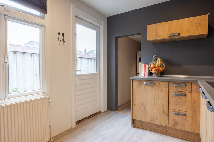 Foto 15 van Wethouder Nijhuisstraat 67