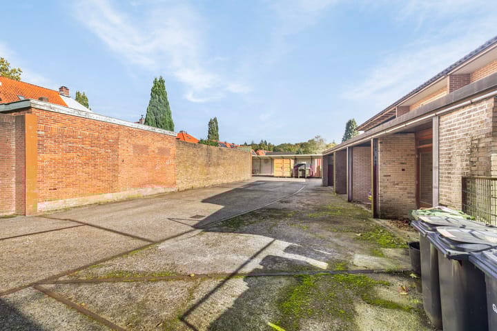 Photo 6 of Floris Vosstraat 8