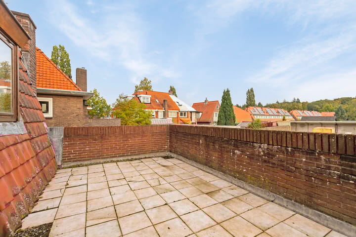 Photo 18 of Floris Vosstraat 8