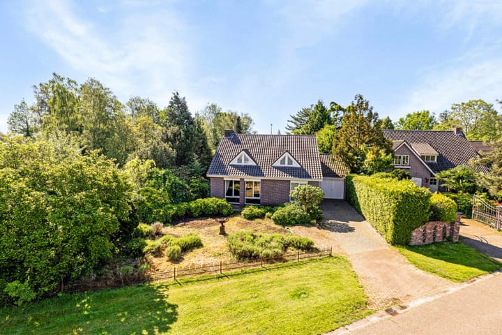 Foto 1 van Harmonielaan 9