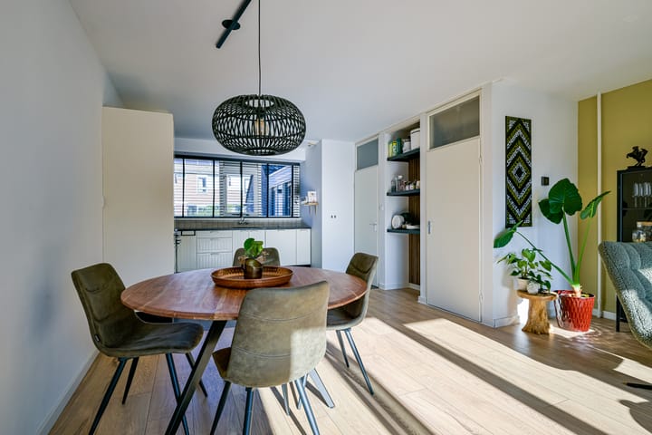 Foto 12 van Merelstraat 10