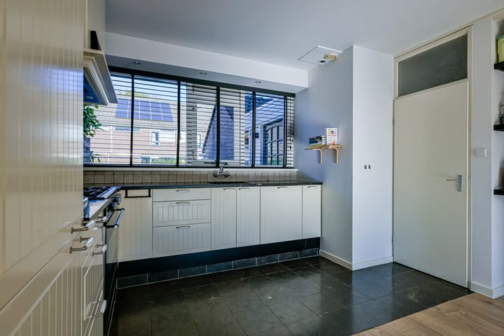 Foto 14 van Merelstraat 10