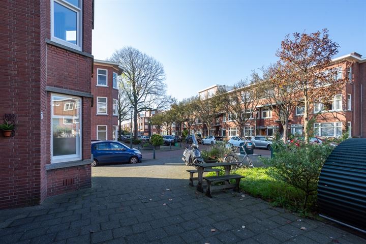 Bekijk foto 29 van Perenstraat 11