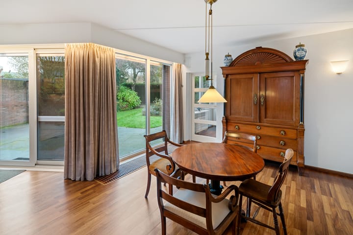 Foto 14 van Meidoornlaan 11