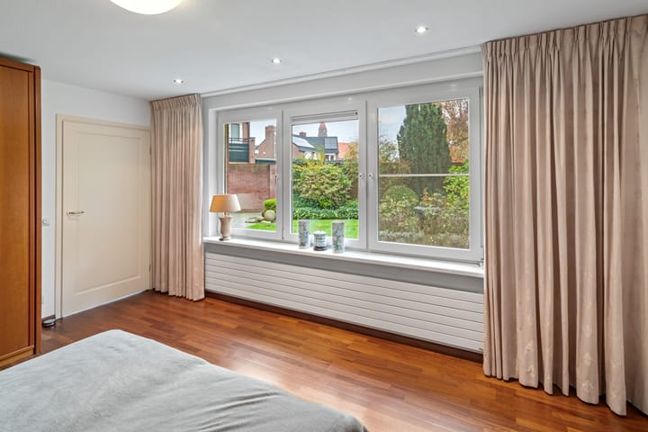 Foto 18 van Meidoornlaan 11