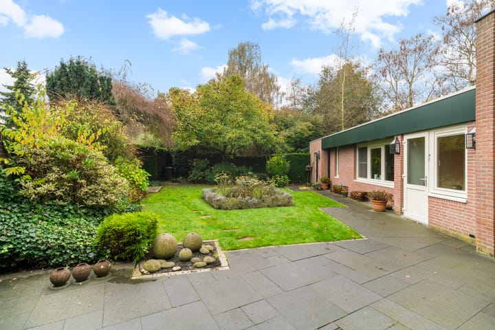 Foto 40 van Meidoornlaan 11