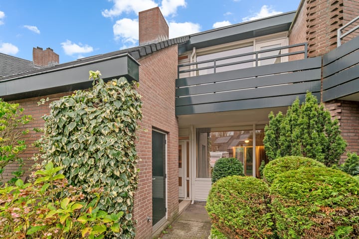 Foto 46 van Meidoornlaan 11