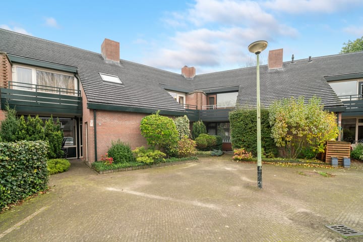 Foto 47 van Meidoornlaan 11