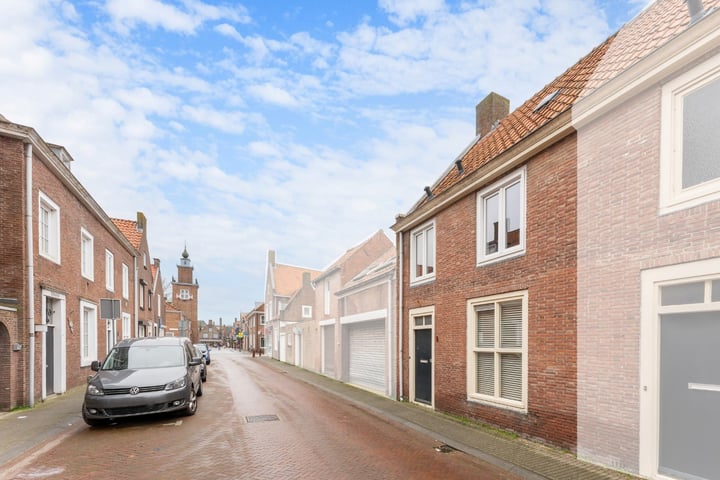 Bekijk foto 1 van Dinsdagstraat 5