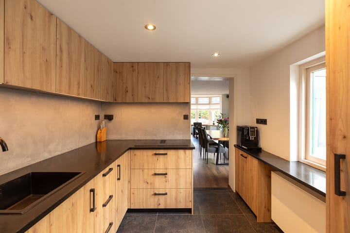 Foto 11 van Anjelierstraat 11