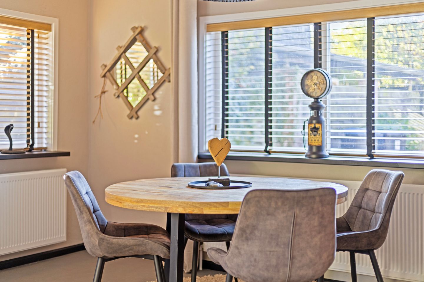 Foto 10 van Perzikstraat 19